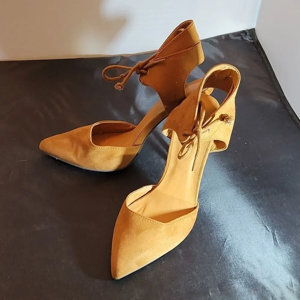 CHARLOTTE RUSSE WOMEN'S COLLECTION FAUX SUEDE D'ORSAY ANKLE STRAP TIE STILETTOS